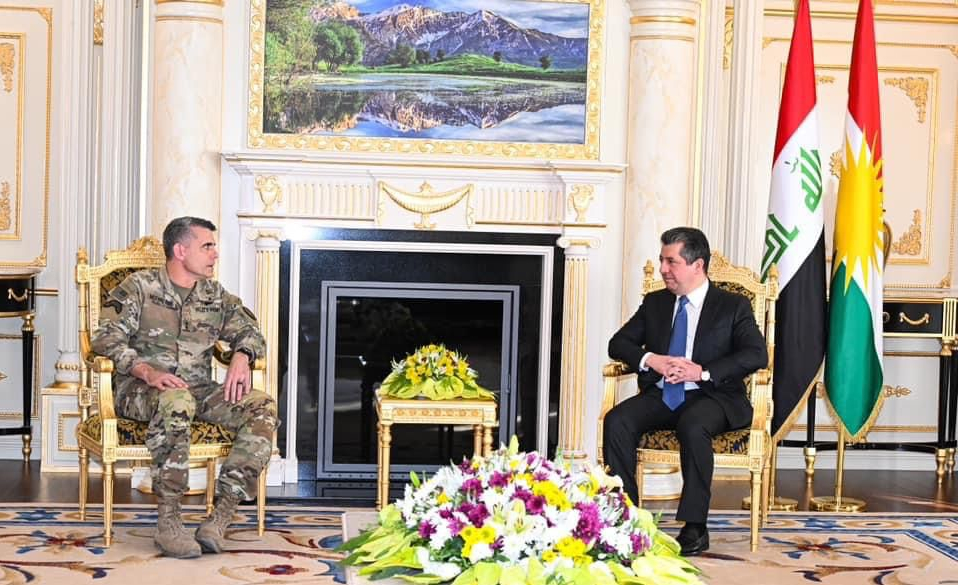 PM Barzani and International Coalition Commander discuss Peshmerga Reforms