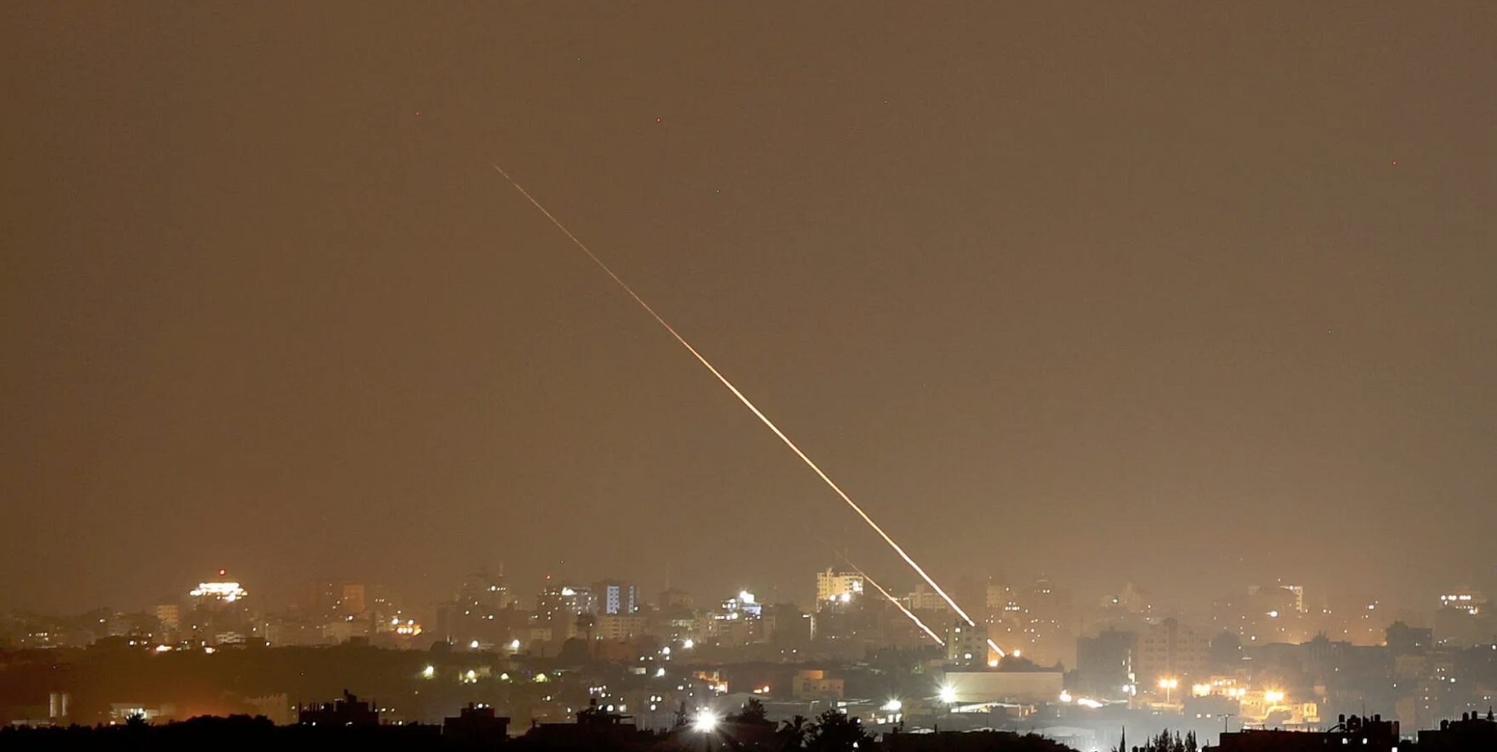 After severe confrontations, two rockets target Israelis