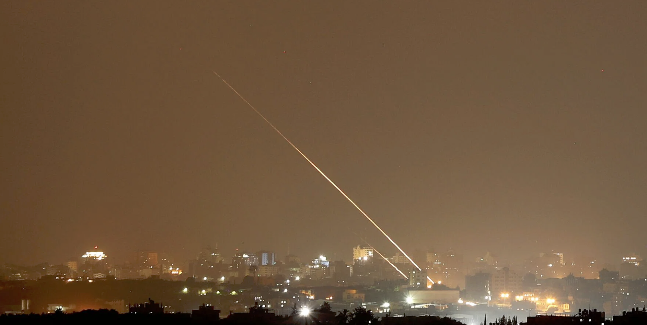 After severe confrontations two rockets target Israelis