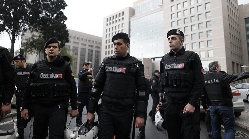 Turkey detains sixteen "foreigners" with ties to Islamist extremist groups