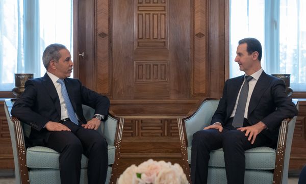 زيدان يبلغ  الأسد بضرورة رفع مستوى التعاون بين العراق وسوريا إلى "أقصى درجاته"