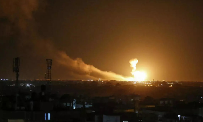 Israeli airstrikes hit Hamas targets in southern Lebanon