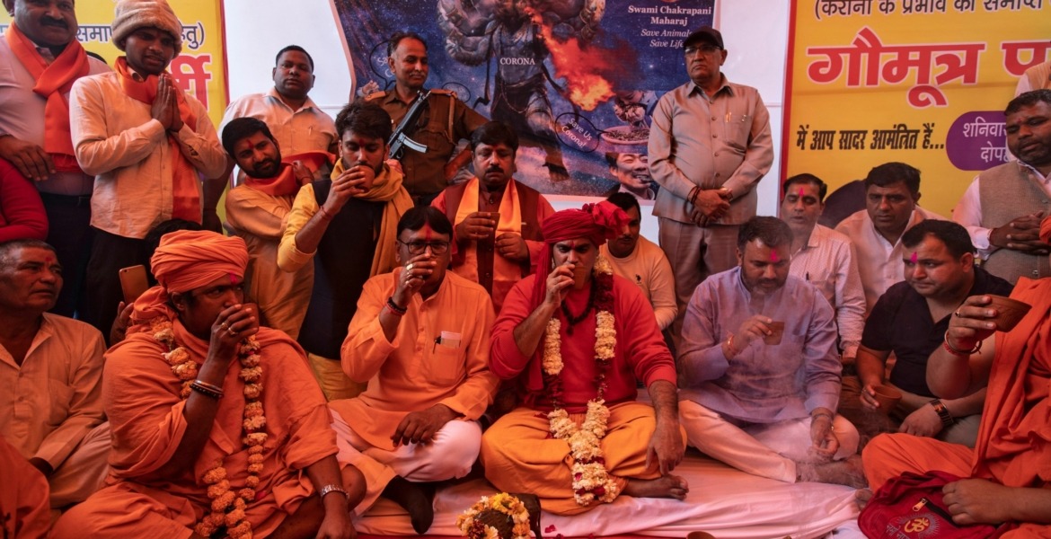 راهب هندوسي متطرف يدعو للاستيلاء على أقدس مقدسات المسلمين