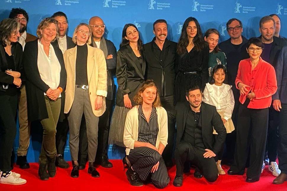 الفيلم الكوردي "في البقعة العمياء" يستحوذ على جوائز متعددة في مهرجان اسطنبول الدولي للأفلام