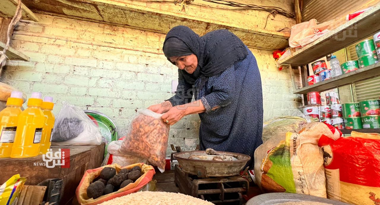 Female Vendors Defy Stereotypes in Iraqi Markets, Demonstrating Resilience and Entrepreneurship