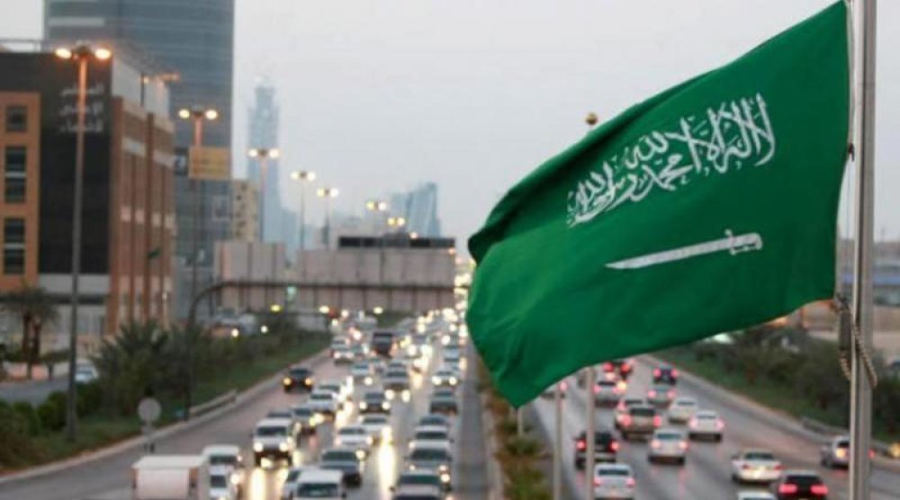 Saudi Arabia: Drone debris kills one, injures two in Taif