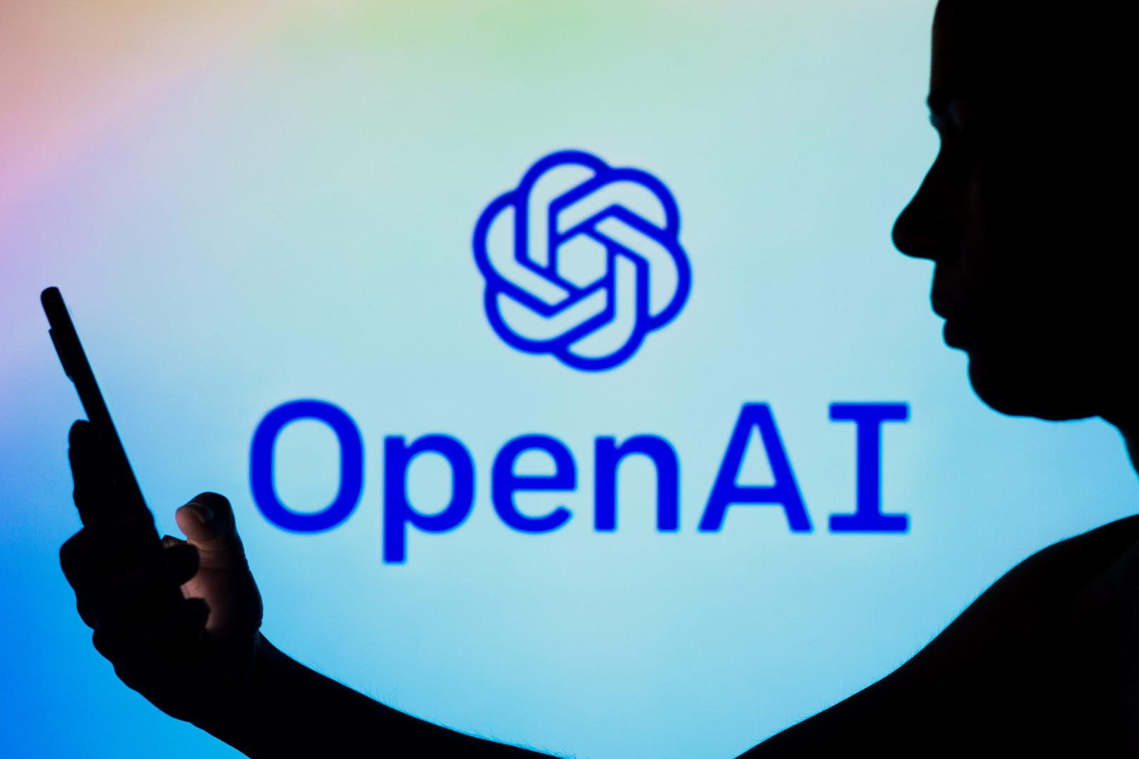 قادة OpenAI يقترحون إنشاء هيئة تنظيمية دولية للذكاء الاصطناعي