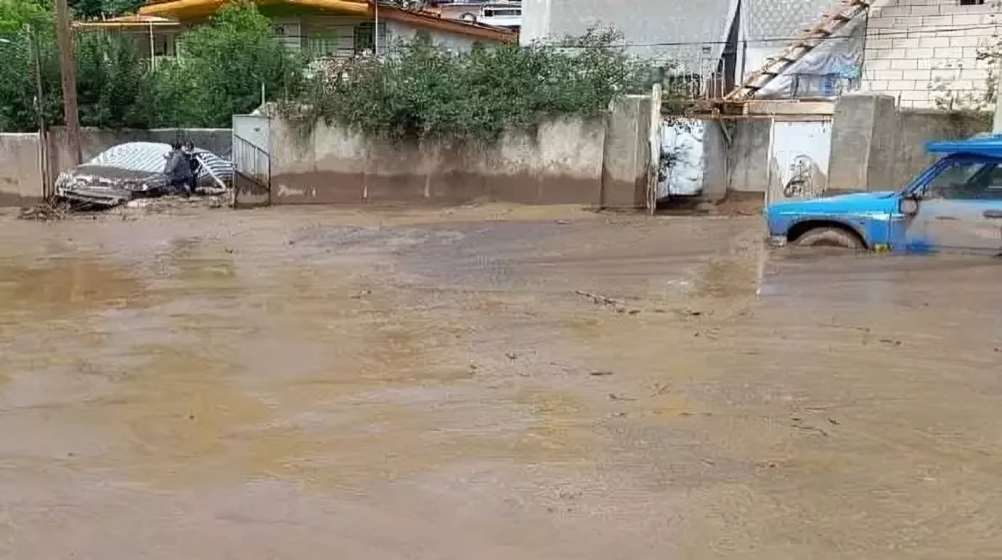 مصرع 4 أشخاص جراء السيول شمال شرق إيران