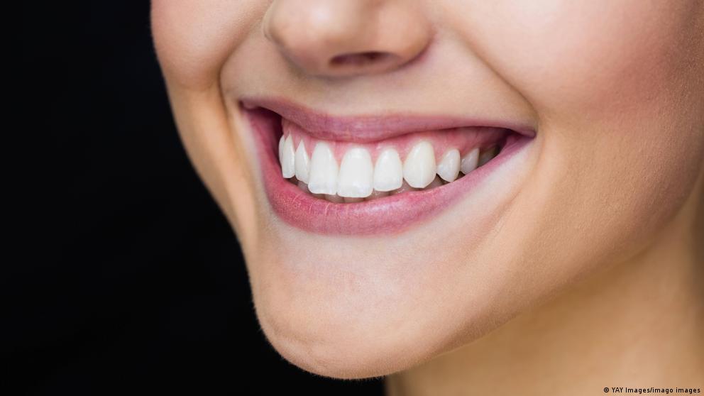 إهمال صحة الأسنان يؤدي إلى أمراض جسدية وعقلية