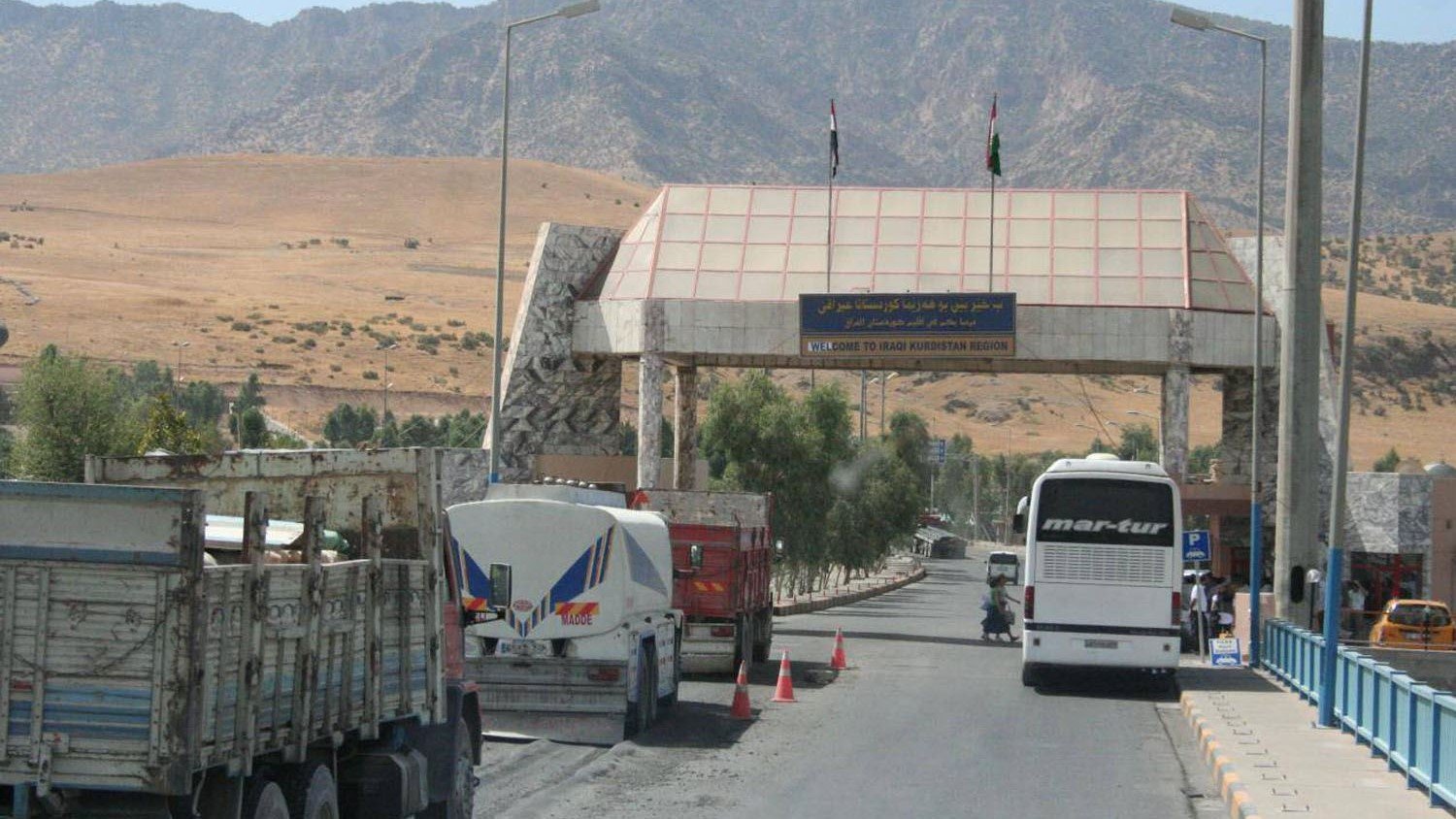 إيران تتفق مع إقليم كوردستان على تخصيص منفذ لعبور الزائرين للعتبات المقدسة في العراق