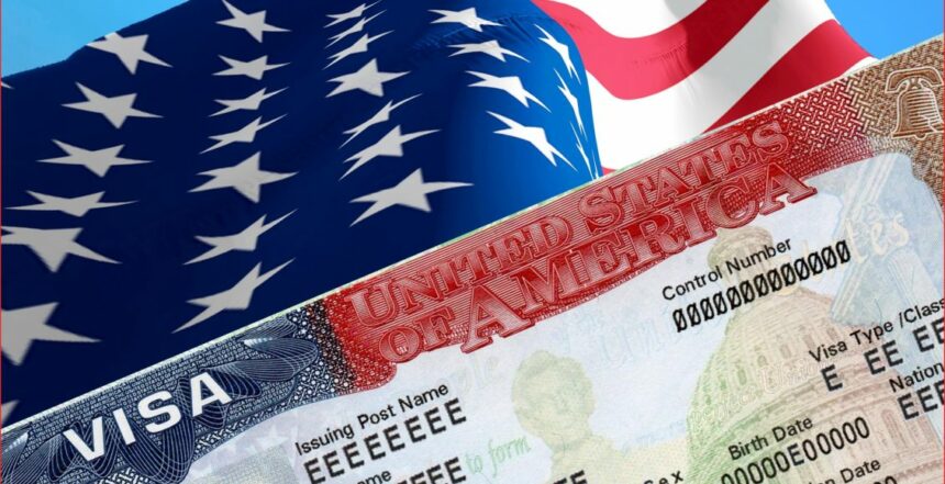 عشرون عاماً في انتظار التأشيرة.. عراقيون يترقبون هجرتهم "المتعثرة" إلى أمريكا
