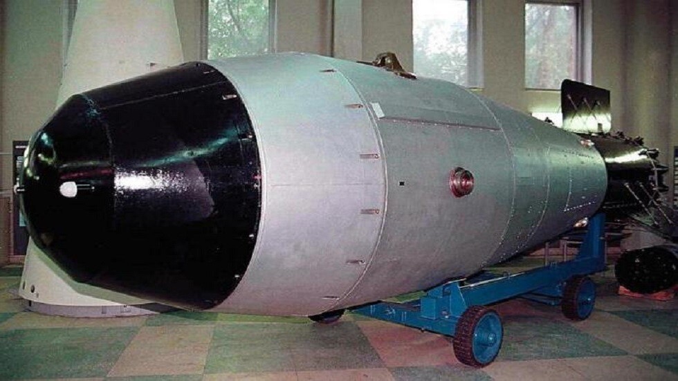 Водородная бомба видео. РДС 37 водородная бомба. Термоядерной бомбы РДС-37. Корпус бомбы РДС-6с. РДС-6с первая Советская водородная бомба.
