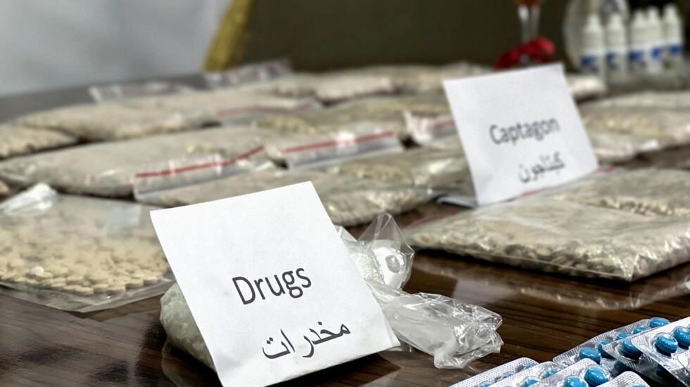 خلال شهر.. الأمن الأردني يعتقل 1100 تاجر ومروج مخدرات ويضبط كميات كبيرة منها