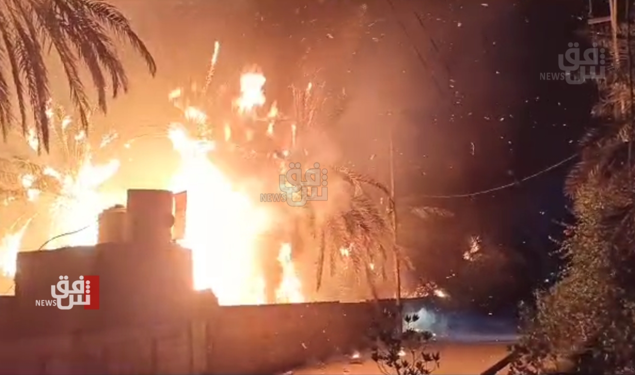 اندلاع حريق كبير في المكتبة العامة جنوبي ذي قار (فيديو)
