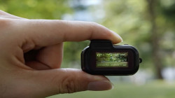 اليابان تعرض أصغر "كاميرا بشاشة" في العالم