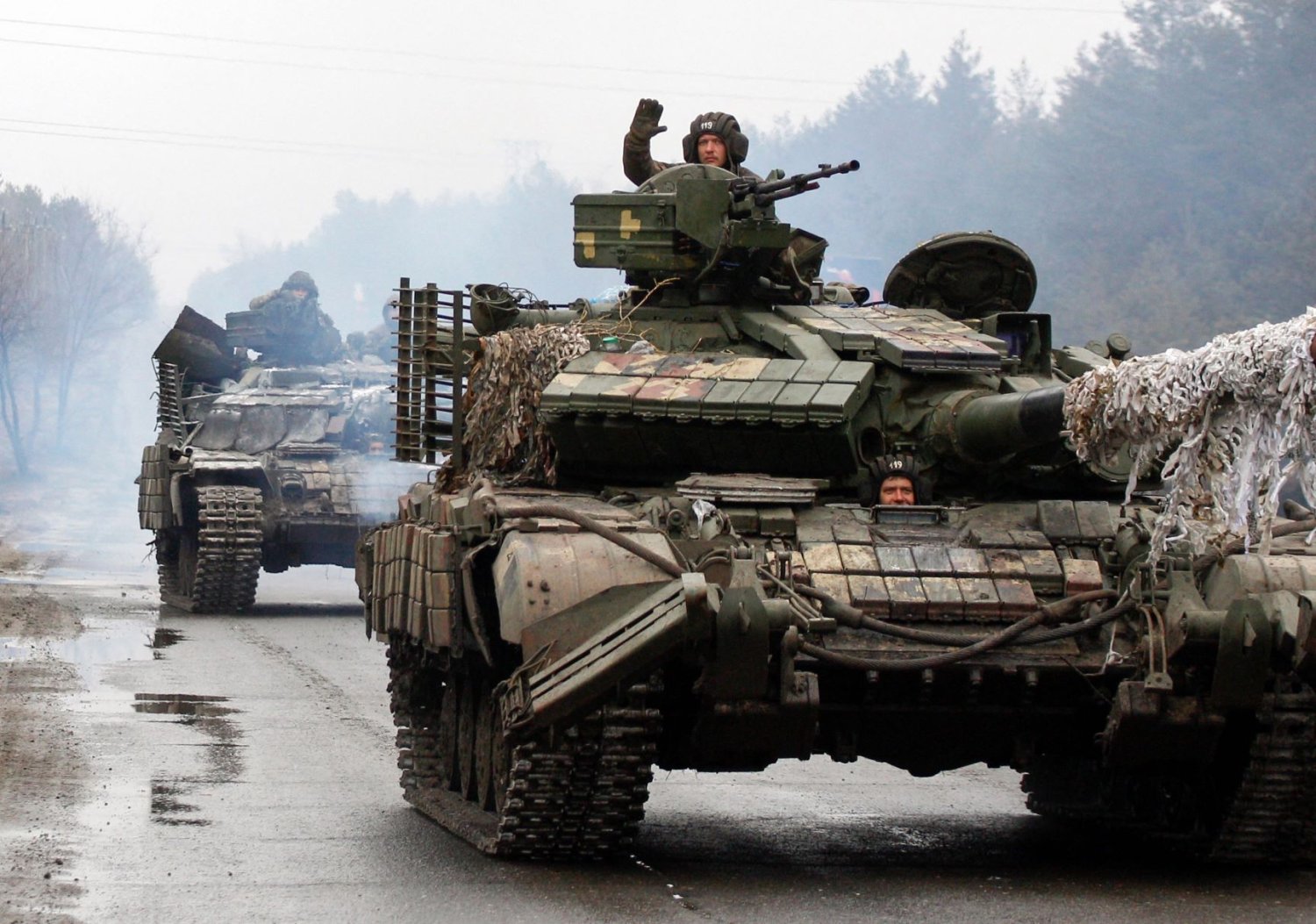 Ukraine on the brink, former Pentagon adviser warns