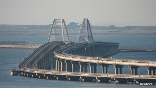 Russia Accuses Ukraine of Attack on Crimean Bridge, Blames UK and US