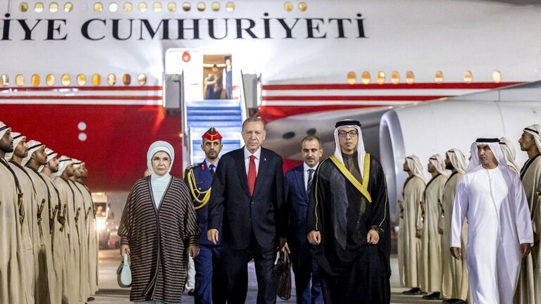 Turkish President visits Abu Dhabi