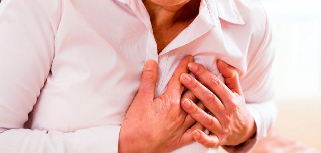 دراسة جديدة تربط بين أمراض القلب وقلة النوم