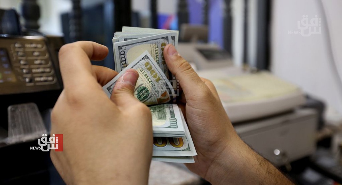 Dollar prices rise in Baghdad and fall in Erbil