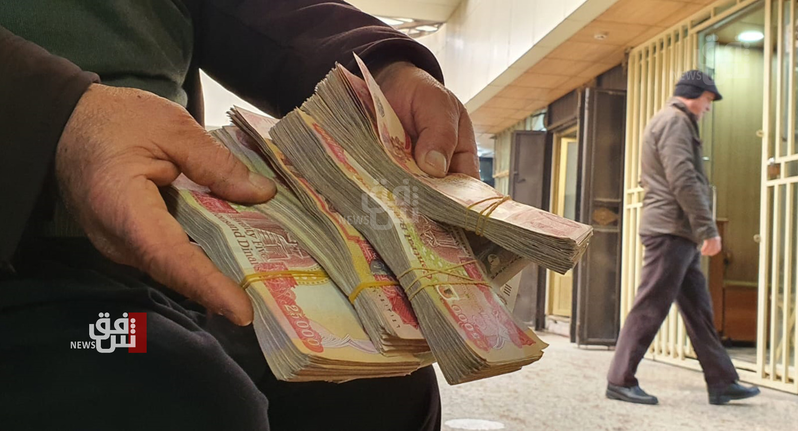 126 Trillion Dinars deposits in Iraqi commercial banks