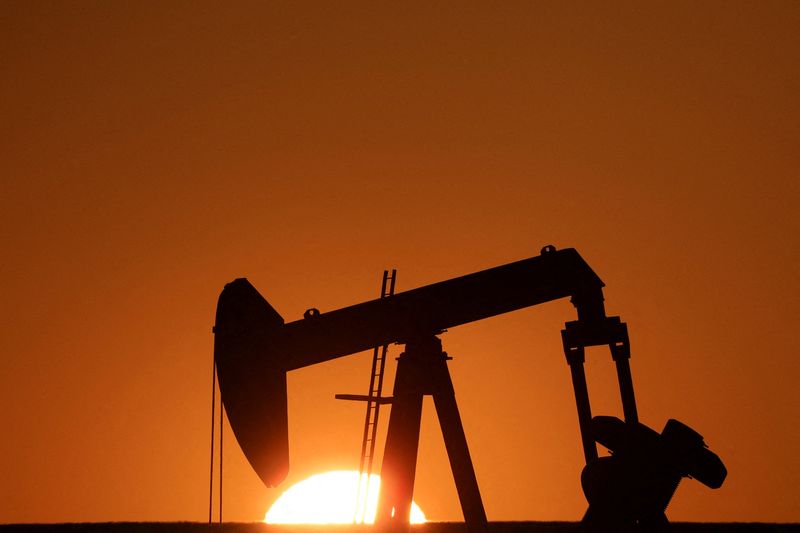 Oil set to achieve most significant monthly gains in a year