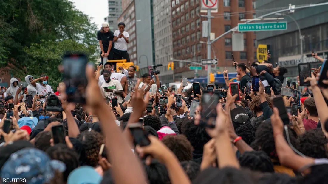 New York City Youth Gathering Turns Violent, Prompting Police Intervention