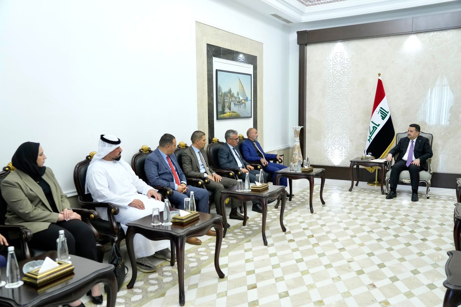 Iraq's PM Reviews Efforts in Combating Money Laundering and Terrorism Financing