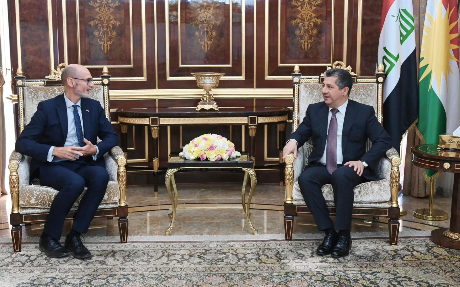 مسرور بارزاني يبحث مع السفير البريطاني اصلاحات حكومة كوردستان وانتخابات برلمان الاقليم