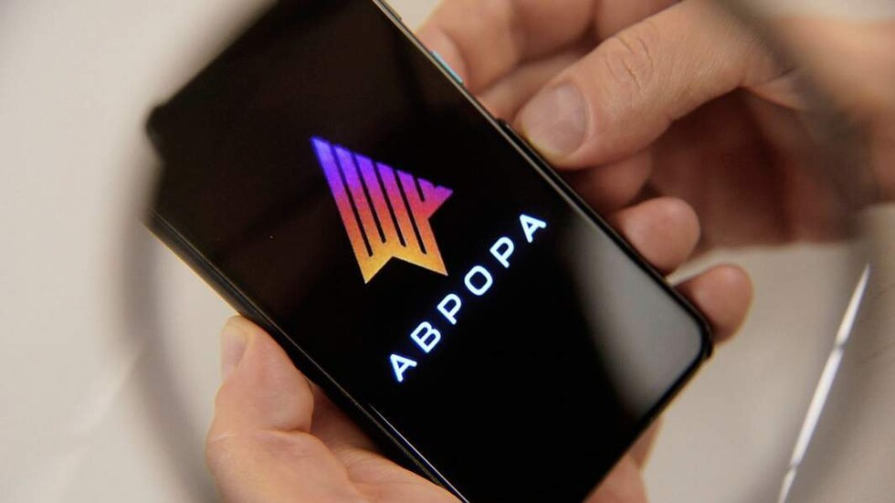 روسيا تحظر iPhone وتوزع Aurora بين الأوساط الرسمية