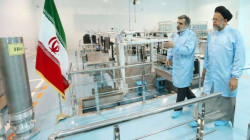بعد صفقة الرهائن والأموال.. إيران توقف مهاجمة القوات الأمريكية وتخفض تخصيب اليورانيوم