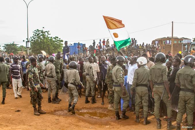 واشنطن مستاءة من عزم انقلابيي النيجر محاكمة بازوم