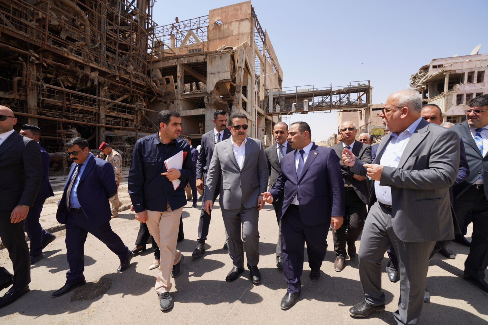 Prime Minister pledges restoration of Baiji refinery Iraqs Largest to regional prominence