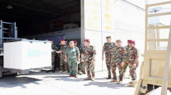 التحالف الدولي يقدم الاسلحة والمعدات العسكرية لفرقتين من البيشمركة