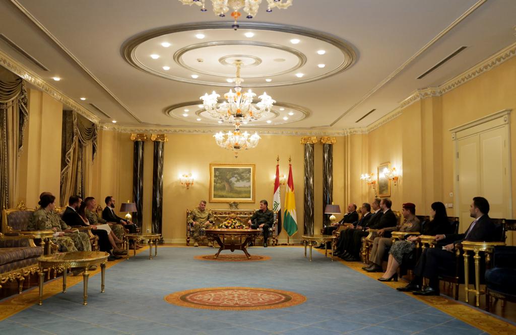 President Barzani discusses Peshmerga reforms with top Coalition Generals