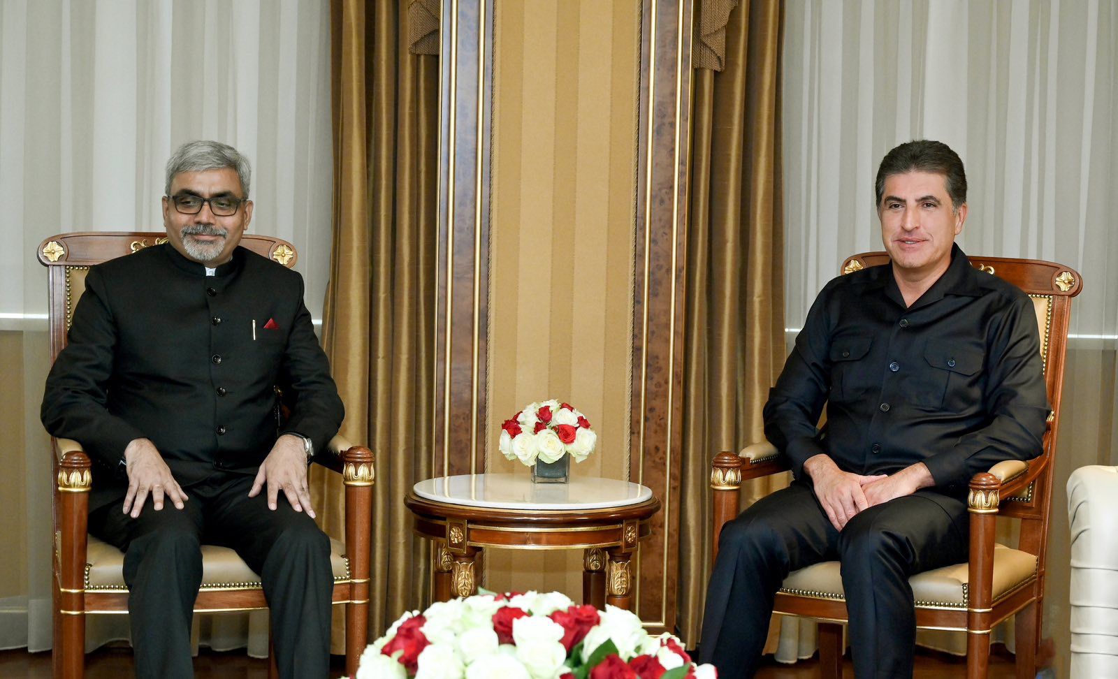 رئيس إقليم كوردستان يدعو للاستفادة من خبرات الهند وتجاربها ويؤكد على الرحلات الجوية