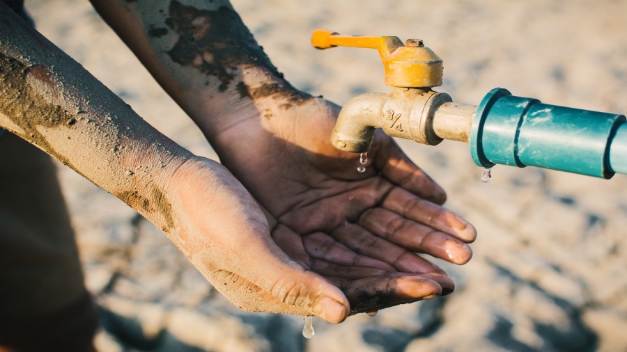 Iran warns of looming drinking water crisis impacting 18 Million