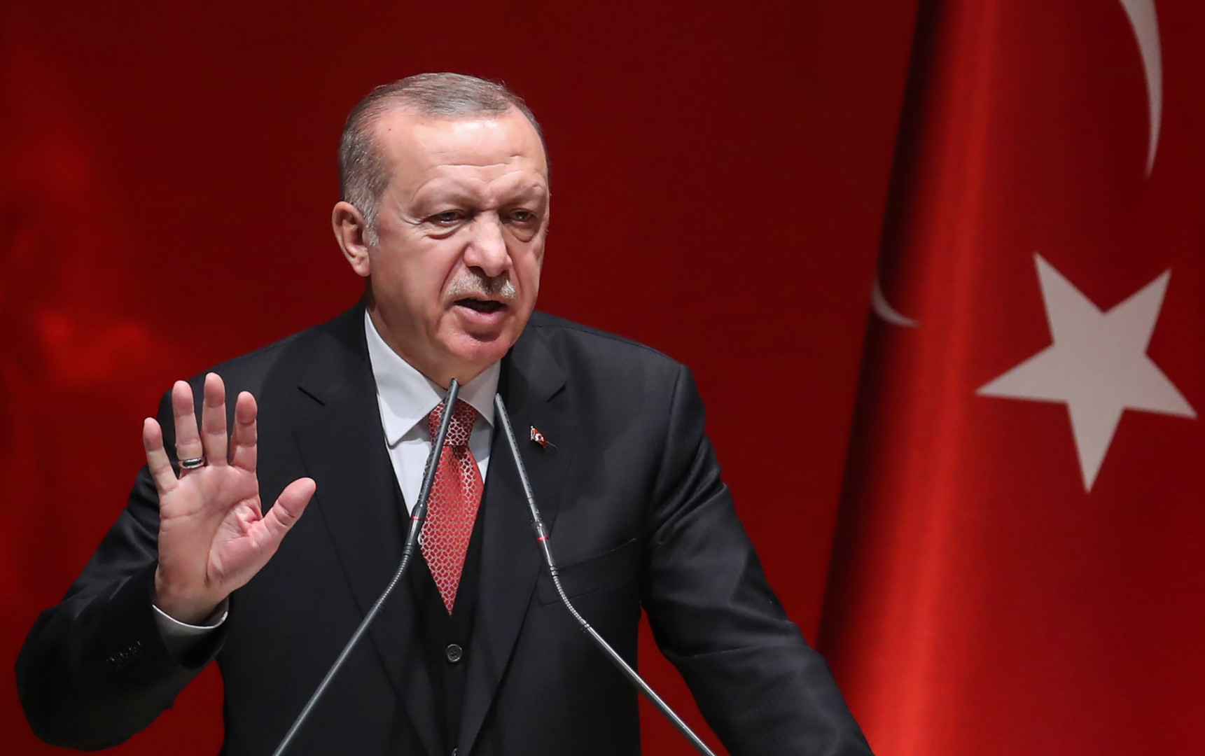 أردوغان: نعمل على إنشاء ممر تجاري يربط تركيا والسعودية والإمارات عبر العراق