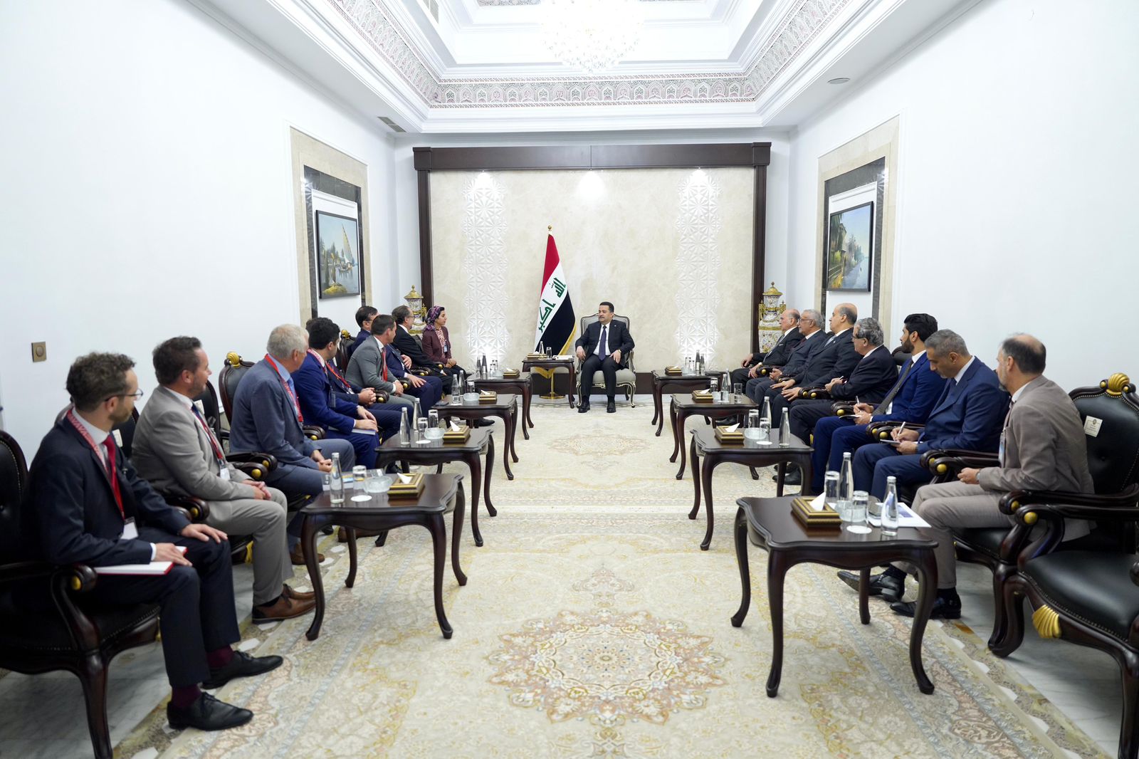 السوداني يرحب بافتتاح سفارة النمسا في بغداد ويتلقى دعوة لزيارة فيينا