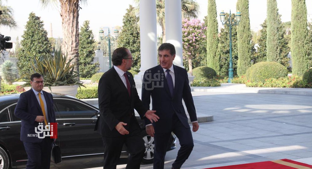 صور وفيديو.. رئيس اقليم كوردستان يستقبل وزير الخارجية النمساوي