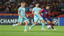 برشلونة يدك أنتويرب بخماسية