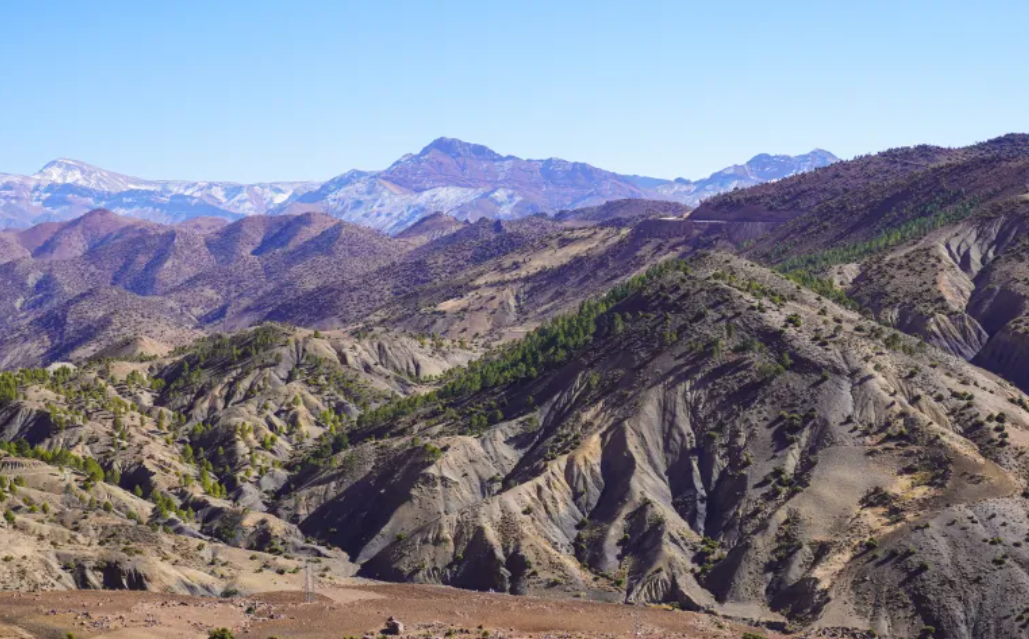 ارتفاع قمم جبال الأطلس 20 سم بسبب زلزال المغرب