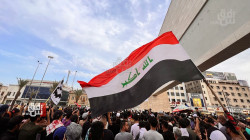 احتكاك بين القوات الأمنية والمتظاهرين وسط بغداد (فيديو)