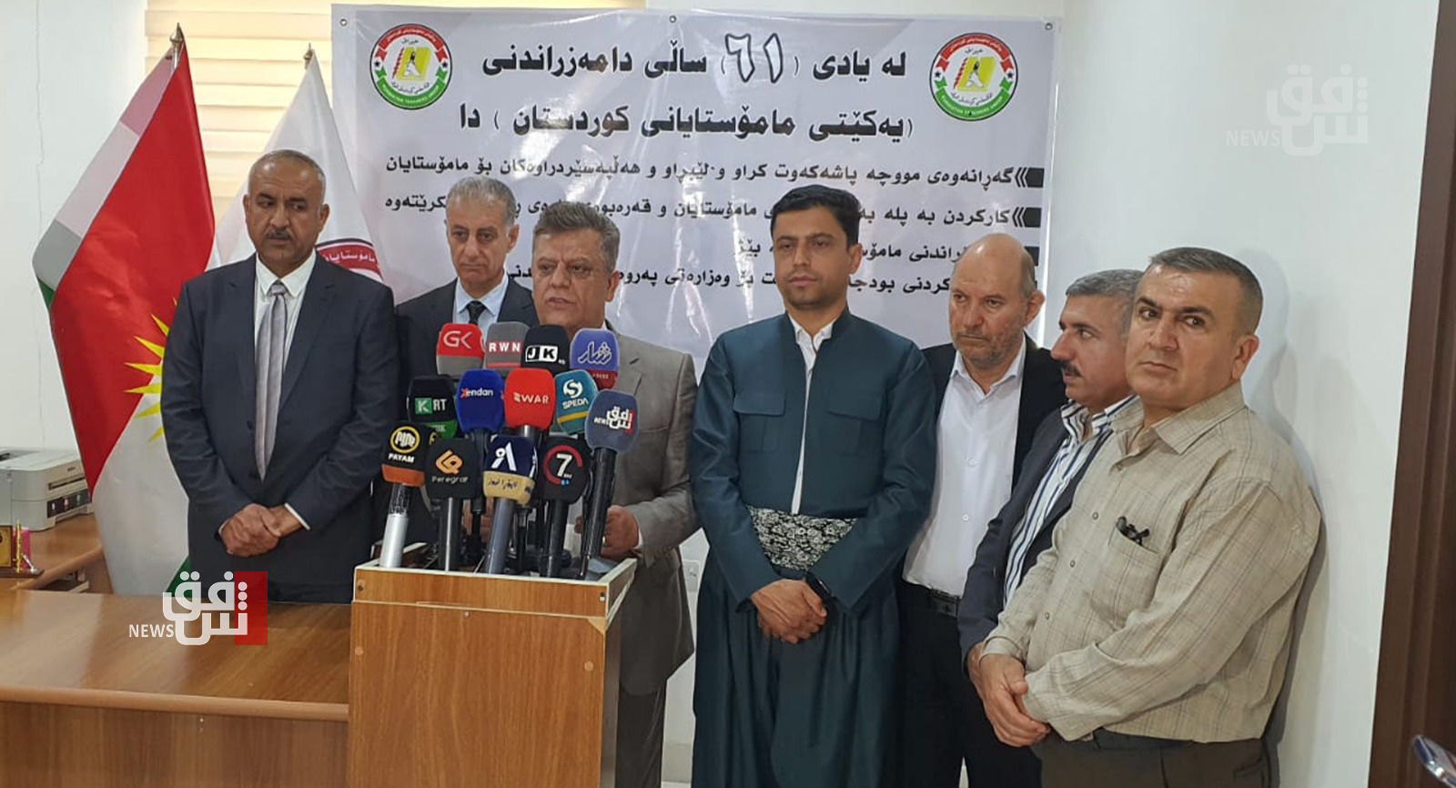 اتحاد معلمي السليمانية يرد على تربية كوردستان: اللامبالاة ستؤدي إلى شلّ قطاع التعليم