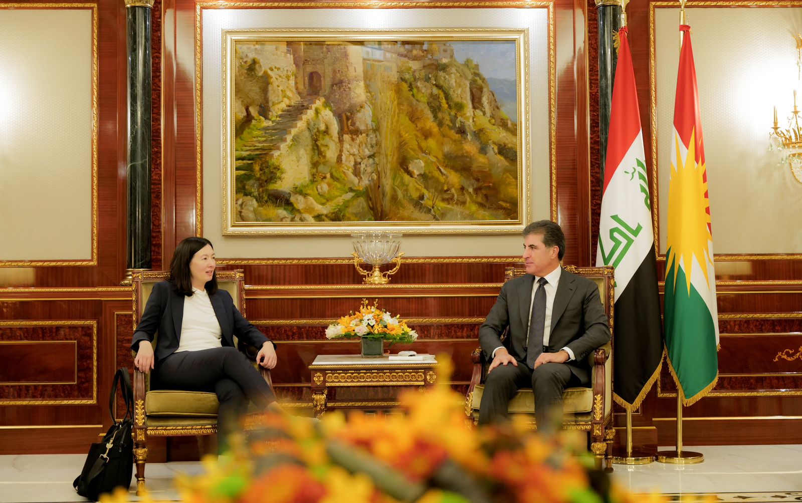 President Barzani discusses with US diplomat his vision for resolving Baghdad-Erbil disputes