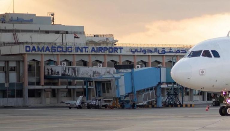 اعلام اسرائيلي: طائرة وزير الخارجية الإيراني تعود أدراجها بعد قصف دمشق