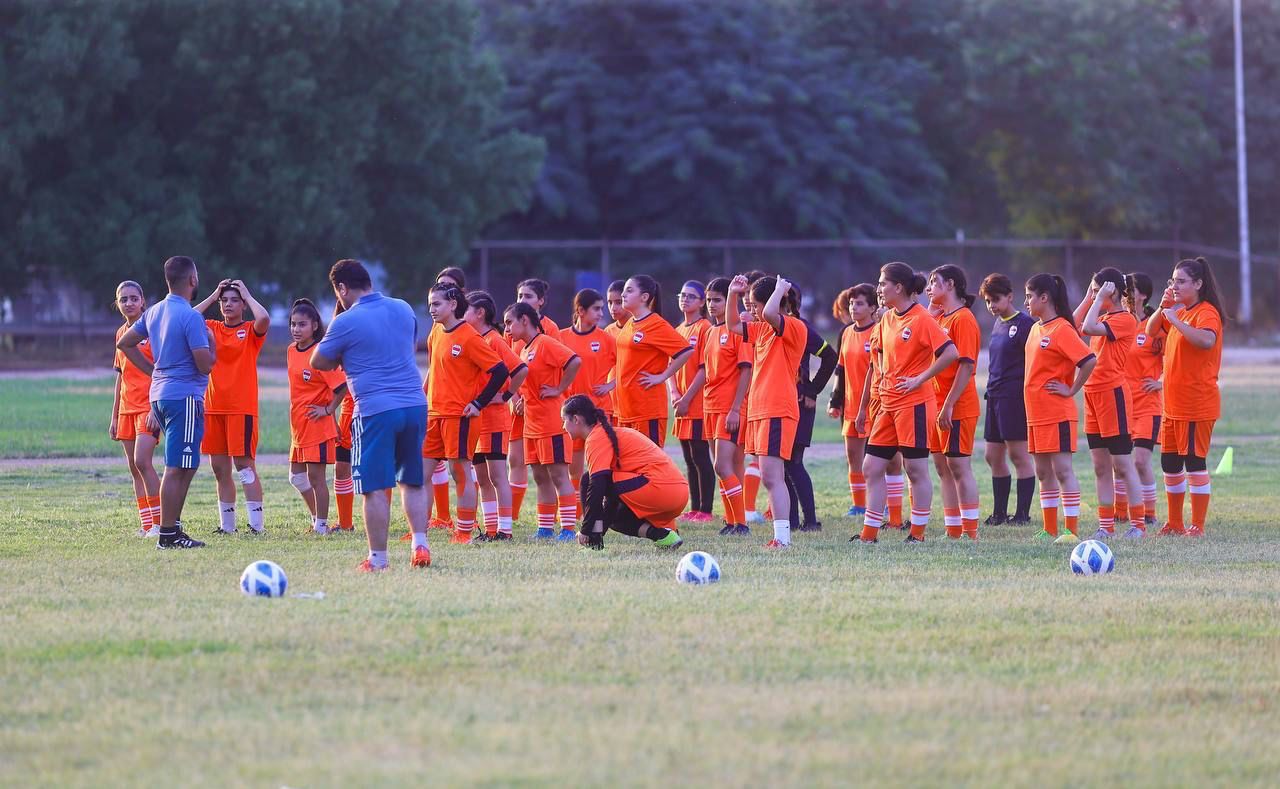 كرة القدم النسائية.. 29 لاعبة في قائمة منتخب الناشئات العراقي تحضيراً للاستحقاقات المقبلة