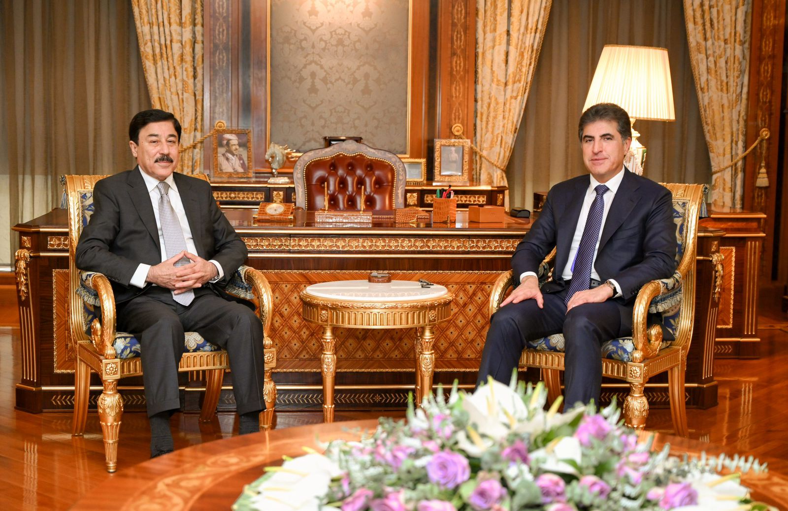 Barzani, CBI governor discuss economic cooperation