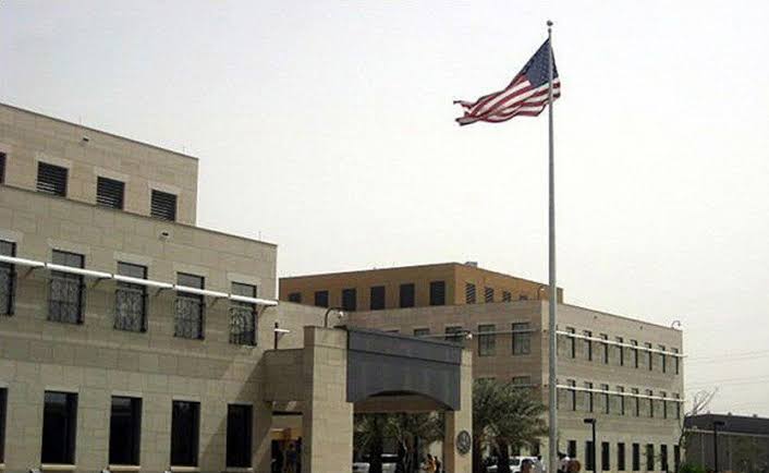 سفارة واشنطن بالكويت: تلقينا تهديدات من ميليشيا عراقية لاستهداف القواعد الأمريكية في الكويت