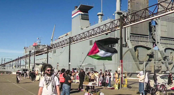 Protesters block US Navy ship in Oakland, California